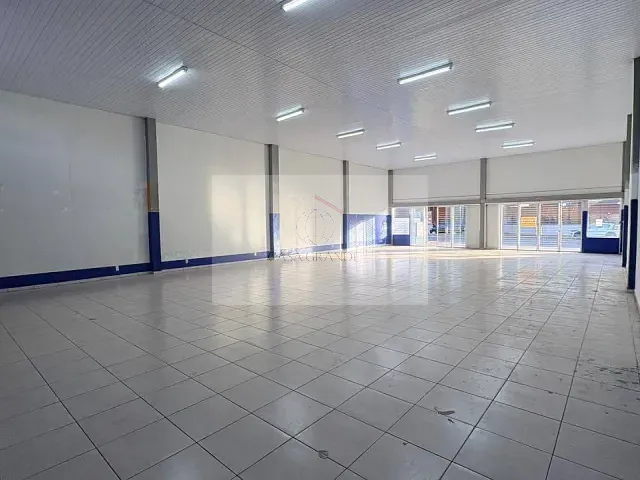 Sala para alugar, no bairro Conjunto Habitacional Santiago em Rolândia