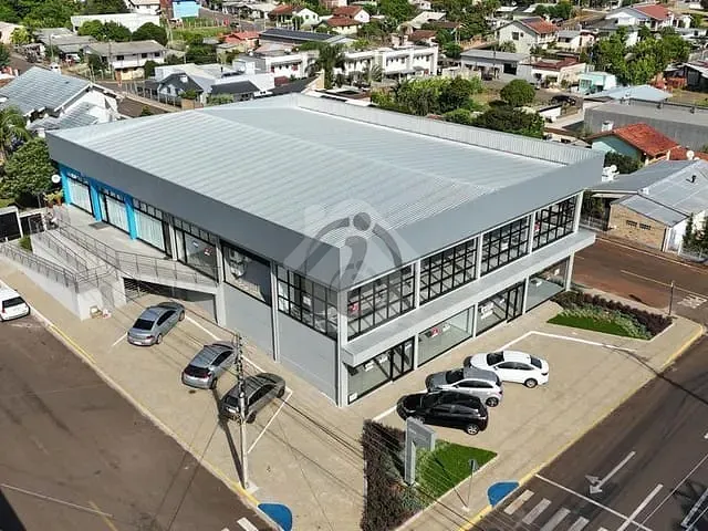 Sala com 183m², para alugar, no bairro Canabarro em Teutônia