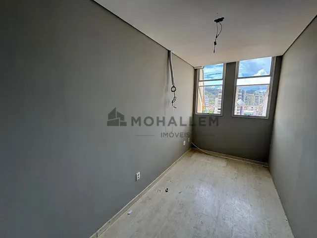Sala à venda, no bairro Centro em Itajubá