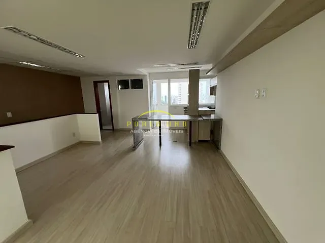 Sala com 240m², para alugar, no bairro Horto Florestal em Salvador