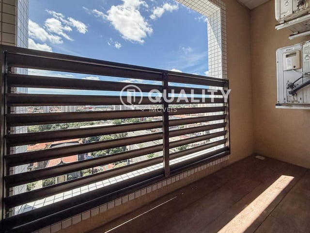 Sala para alugar, no bairro Pici em Fortaleza