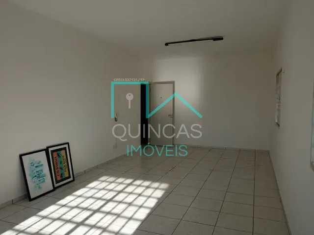 Sala com 35m², para alugar, no bairro Parque Eloy Chaves em Jundiaí