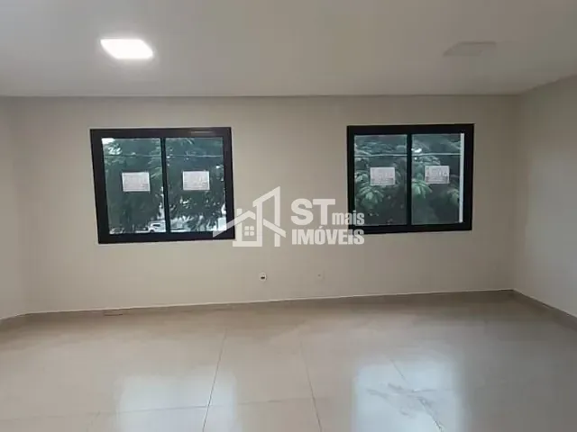 Sala com 30m², para alugar, no bairro Centro em Andradas