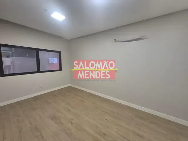 Sala para alugar, no bairro Umarizal em Belém