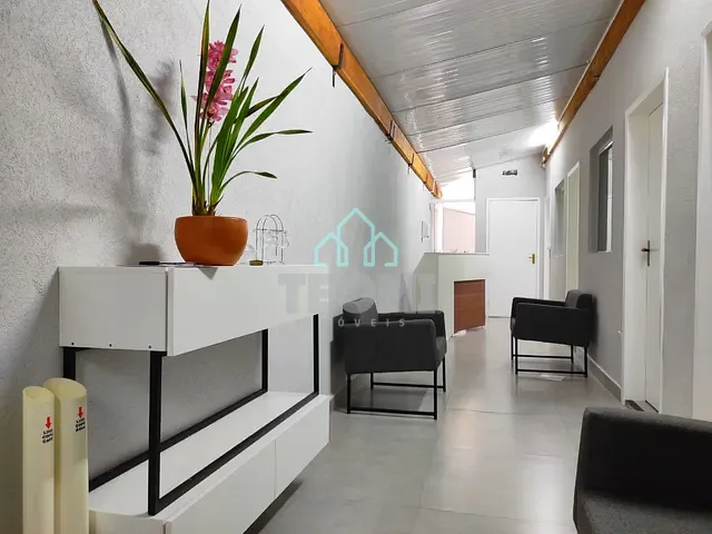 Sala para alugar, no bairro Centro em Taubaté