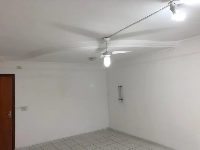 Sala para alugar, no bairro Vila Linda em Santo André
