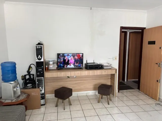 Sala para alugar, no bairro Vila Linda em Santo André