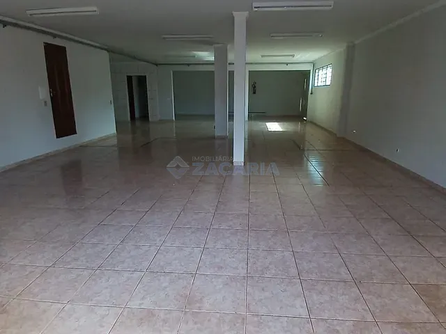Sala para alugar, no bairro Jardim Menegazzo em Apucarana