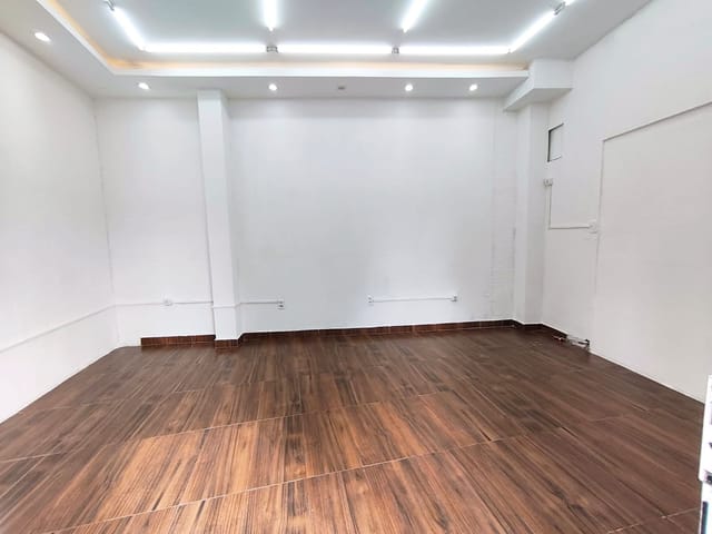 Sala para alugar, no bairro Luzia em Aracaju