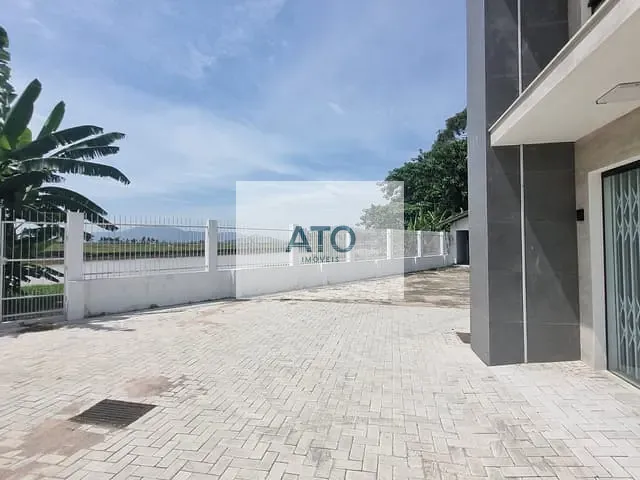 Sala para alugar, no bairro centro em Tijucas