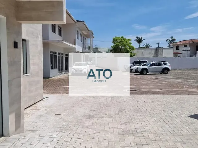 Sala para alugar, no bairro centro em Tijucas