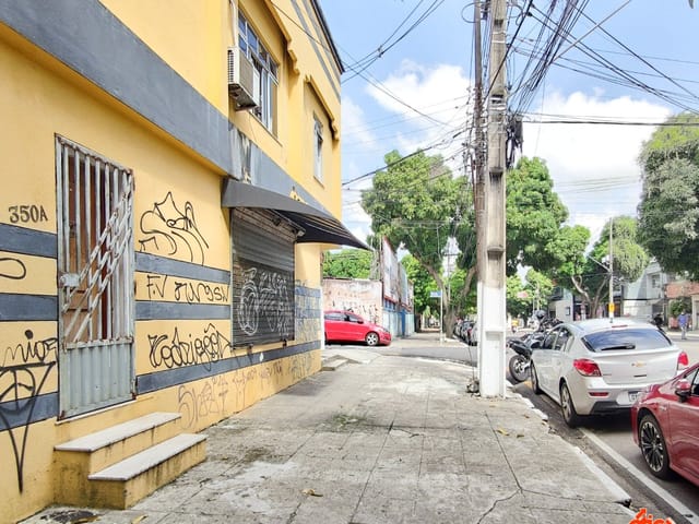 Sala 3 quartos e 1 banheiro, à venda, no bairro Campina em Belém