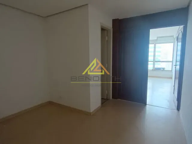 Conjunto comercial com 84m², à venda, no bairro Sé em São Paulo