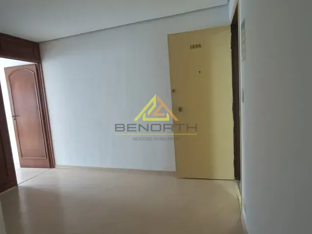 Conjunto comercial com 84m², à venda, no bairro Sé em São Paulo