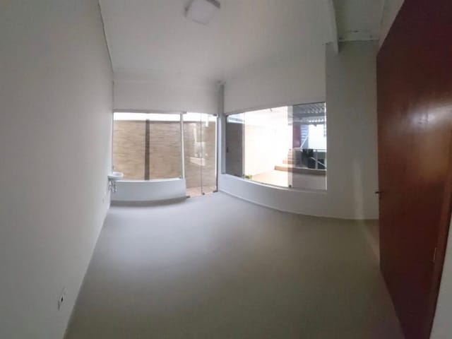 Sala para alugar, no bairro Vila Suissa em Mogi das Cruzes