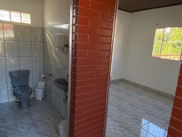 Sala para alugar, no bairro Vila Suissa em Mogi das Cruzes
