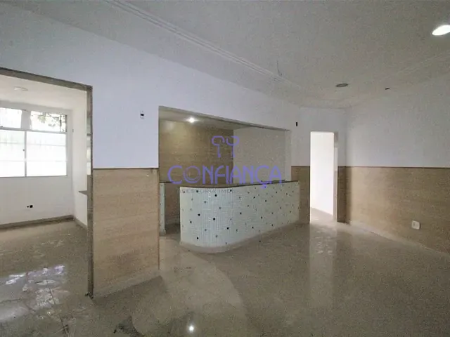 Sala com 380m², para alugar, no bairro Campo Grande em Rio de Janeiro
