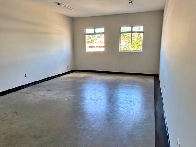Foto do Sala - Sala para locação com 54 metros na Avenida Brasilia, São Benedito, Santa Luzia, MG | Deltalar Imóveis