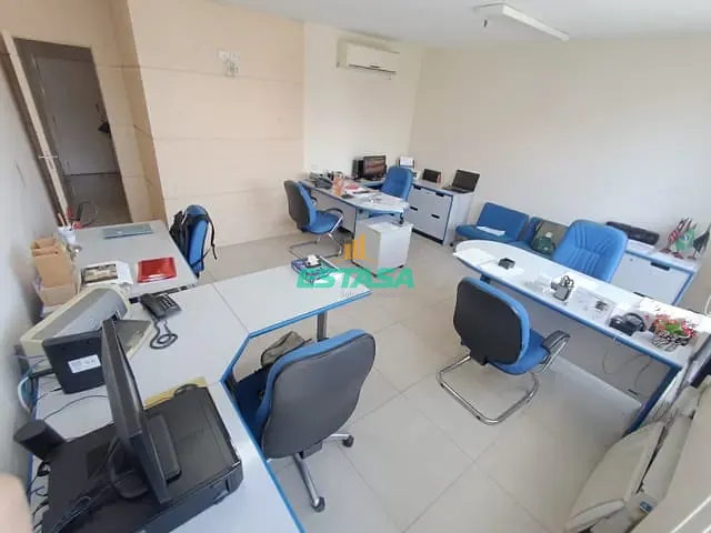Sala à venda, no bairro Catete em Rio de Janeiro