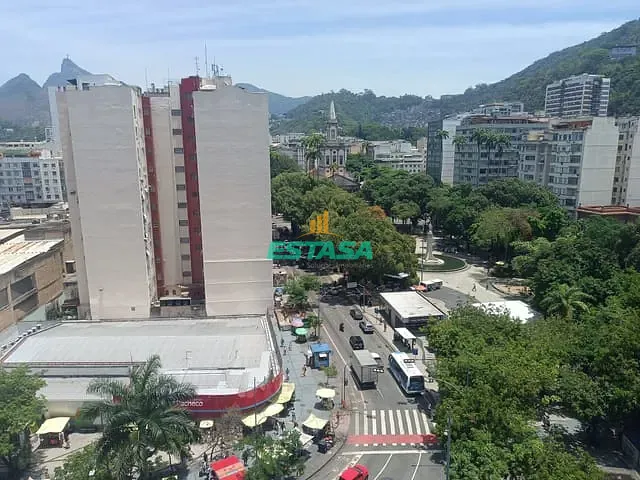 Sala à venda, no bairro Catete em Rio de Janeiro