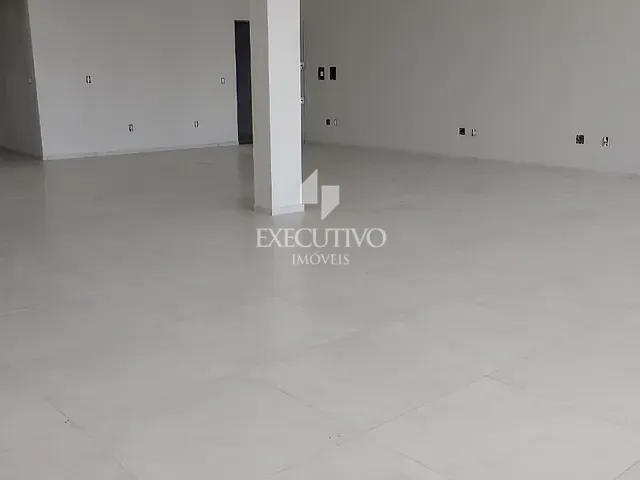 Sala para alugar, no bairro Centro em Arroio do Meio