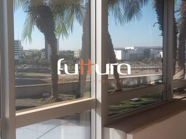 Sala à venda, no bairro Jardim Goiás em Goiânia