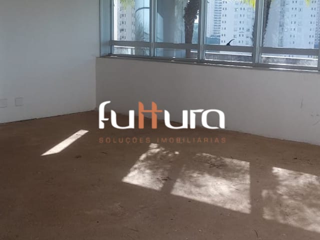 Sala à venda, no bairro Jardim Goiás em Goiânia
