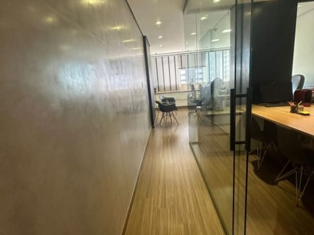 Sala com 90m², à venda, no bairro Gleba Palhano em Londrina