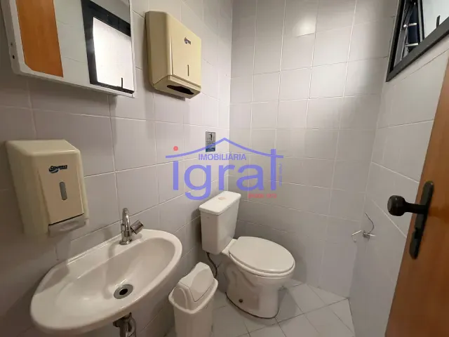 Sala à venda ou para alugar, no bairro Saúde em São Paulo