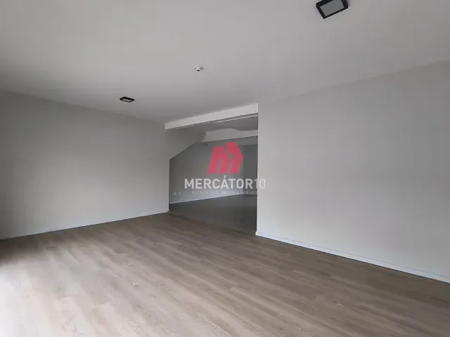 Sala para alugar, no bairro Itoupava Central em Blumenau