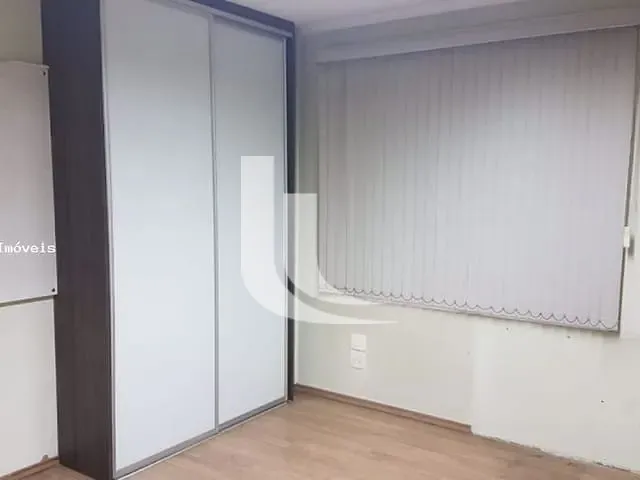 Sala com 333m², para alugar, no bairro Sé em São Paulo