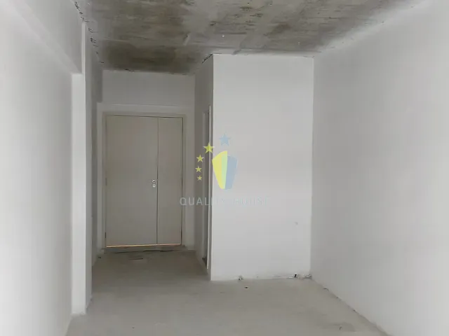 Sala com 28m², à venda ou para alugar, no bairro Freguesia (Jacarepaguá) em Rio de Janeiro
