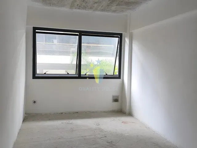 Sala com 28m², à venda ou para alugar, no bairro Freguesia (Jacarepaguá) em Rio de Janeiro