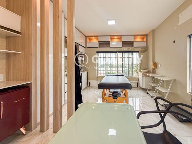 Sala à venda, no bairro Parquelândia em Fortaleza