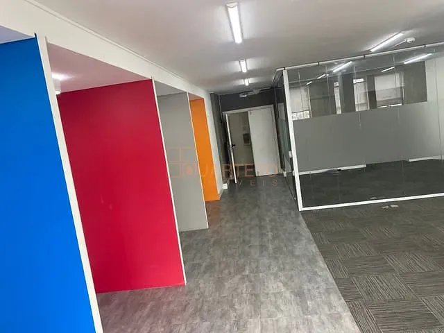 Sala para alugar, no bairro República em São Paulo