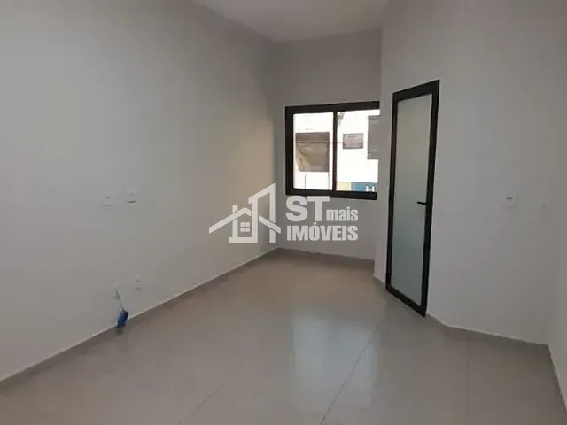 Sala com 20m², para alugar, no bairro Centro em Andradas