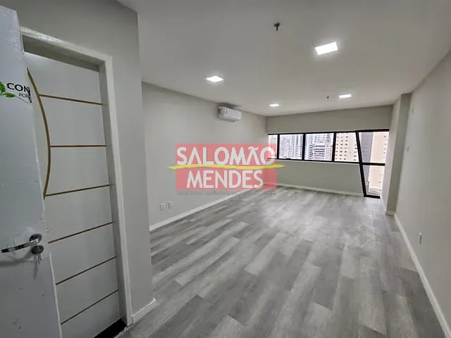 Sala para alugar, no bairro Umarizal em Belém