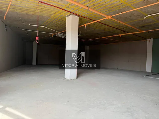 Sala com 151m², para alugar, no bairro Gurigica em Vitória