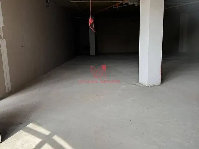 Sala com 151m², para alugar, no bairro Gurigica em Vitória