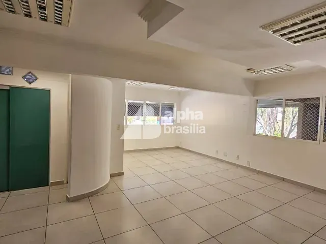 Sala para alugar, no bairro Asa Norte em Brasília
