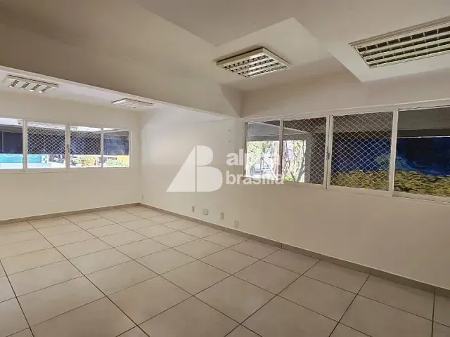 Sala para alugar, no bairro Asa Norte em Brasília