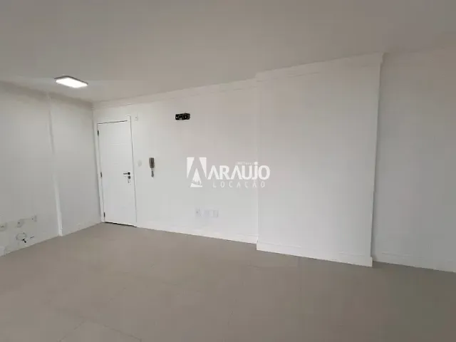 Sala para alugar, no bairro Centro em Itajaí