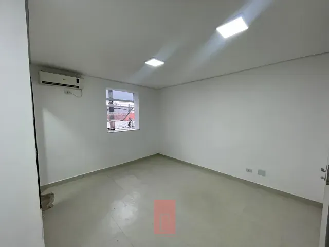 Sala com 38m², para alugar, no bairro Santana em São Paulo
