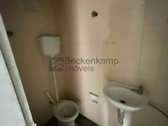Sala para alugar, no bairro São João em Volta Redonda