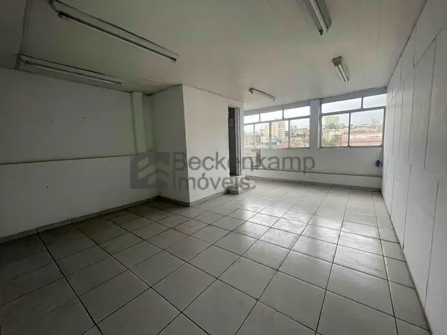 Sala para alugar, no bairro São João em Volta Redonda