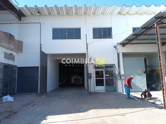 Sala com 155m², para alugar, no bairro Aldeia em Santarém