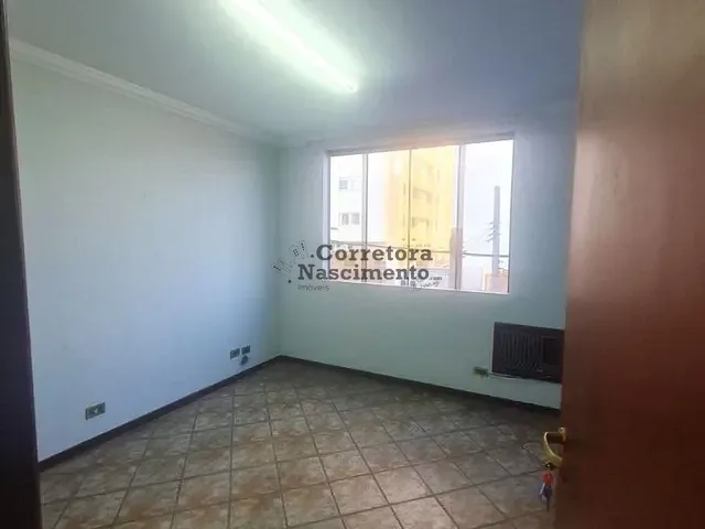 Sala com 25m², para alugar, no bairro Centro em Jacareí