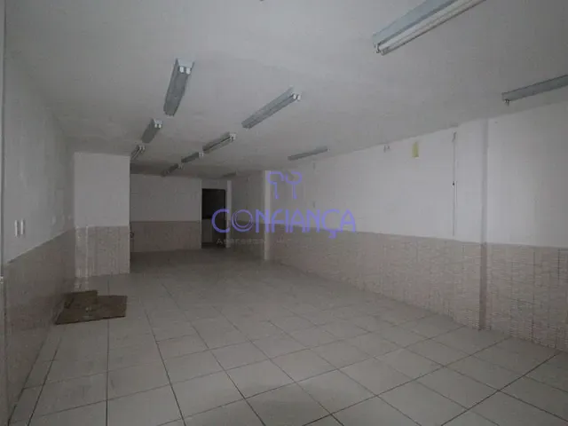 Sala com 250m², para alugar, no bairro Campo Grande em Rio de Janeiro