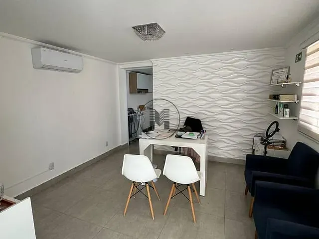 Sala com 40m², para alugar, no bairro Centro em Taubaté