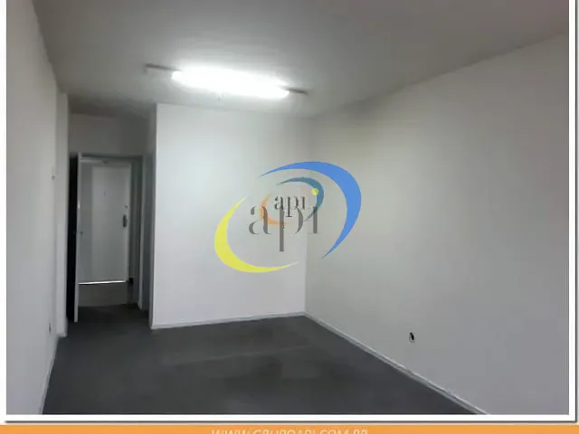 Sala com 27m², para alugar, no bairro Centro em Rio de Janeiro